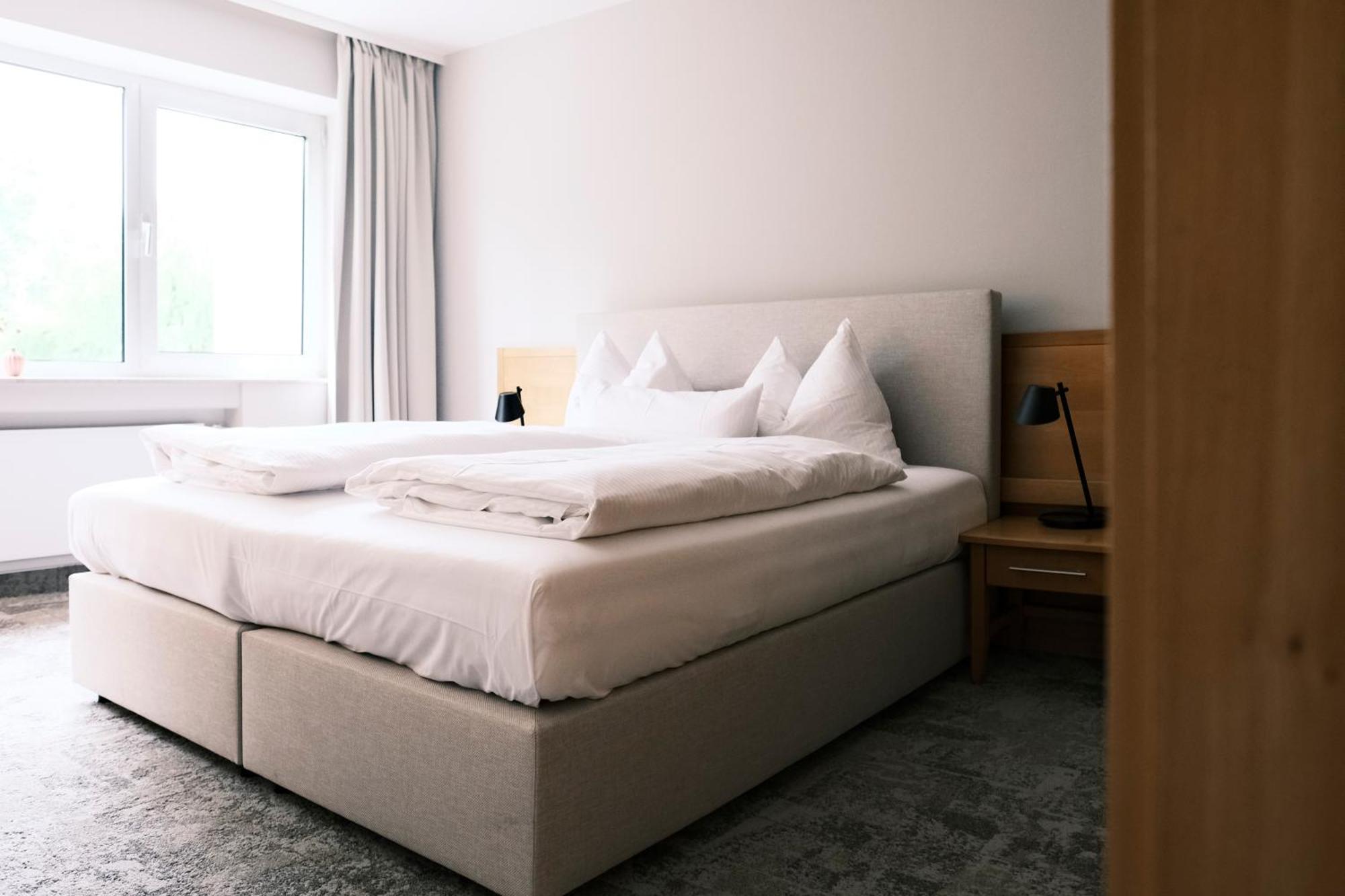 Hotel Sturm Bio- & Wellnesshotel In Der Rhoen Mellrichstadt Bilik gambar
